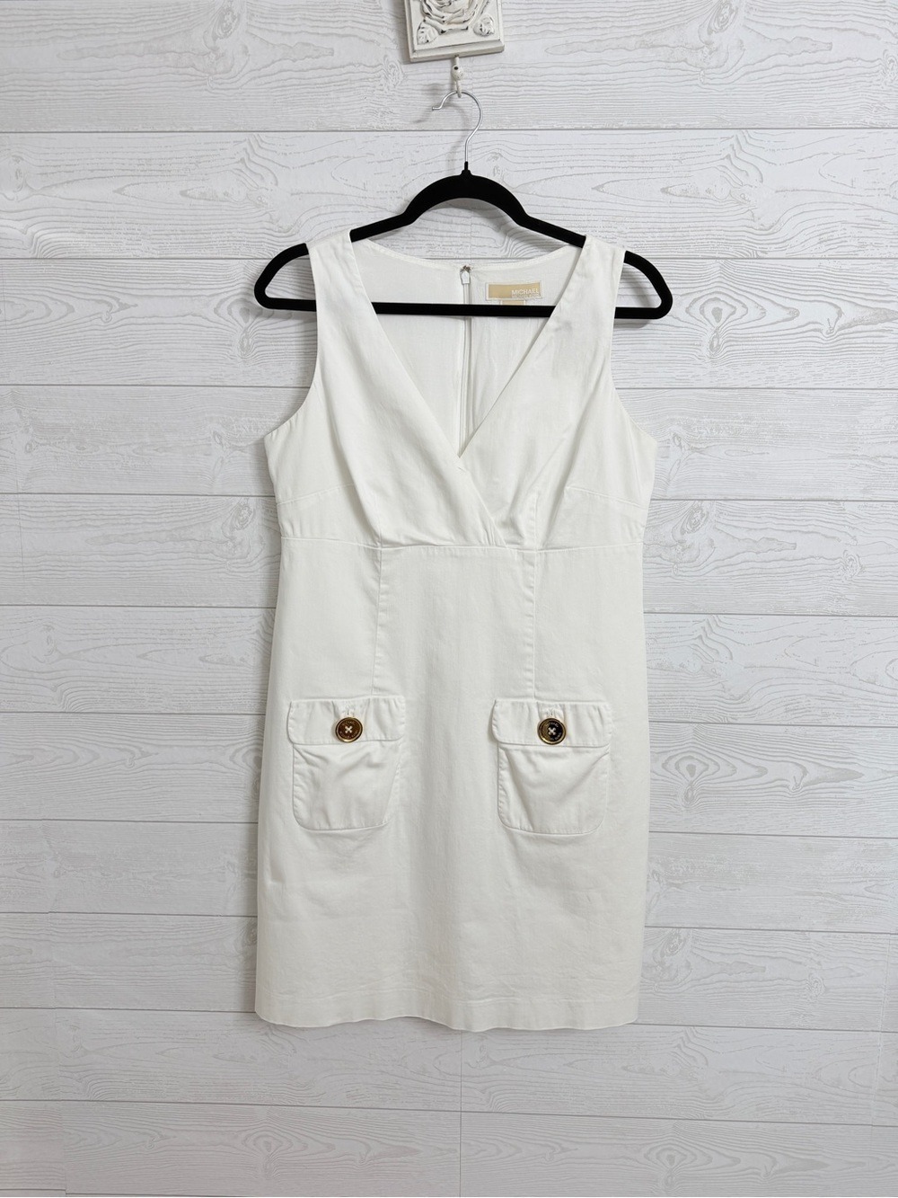 Michael Michael Kors Daisy White Sleeveless Mini Dress. size 8